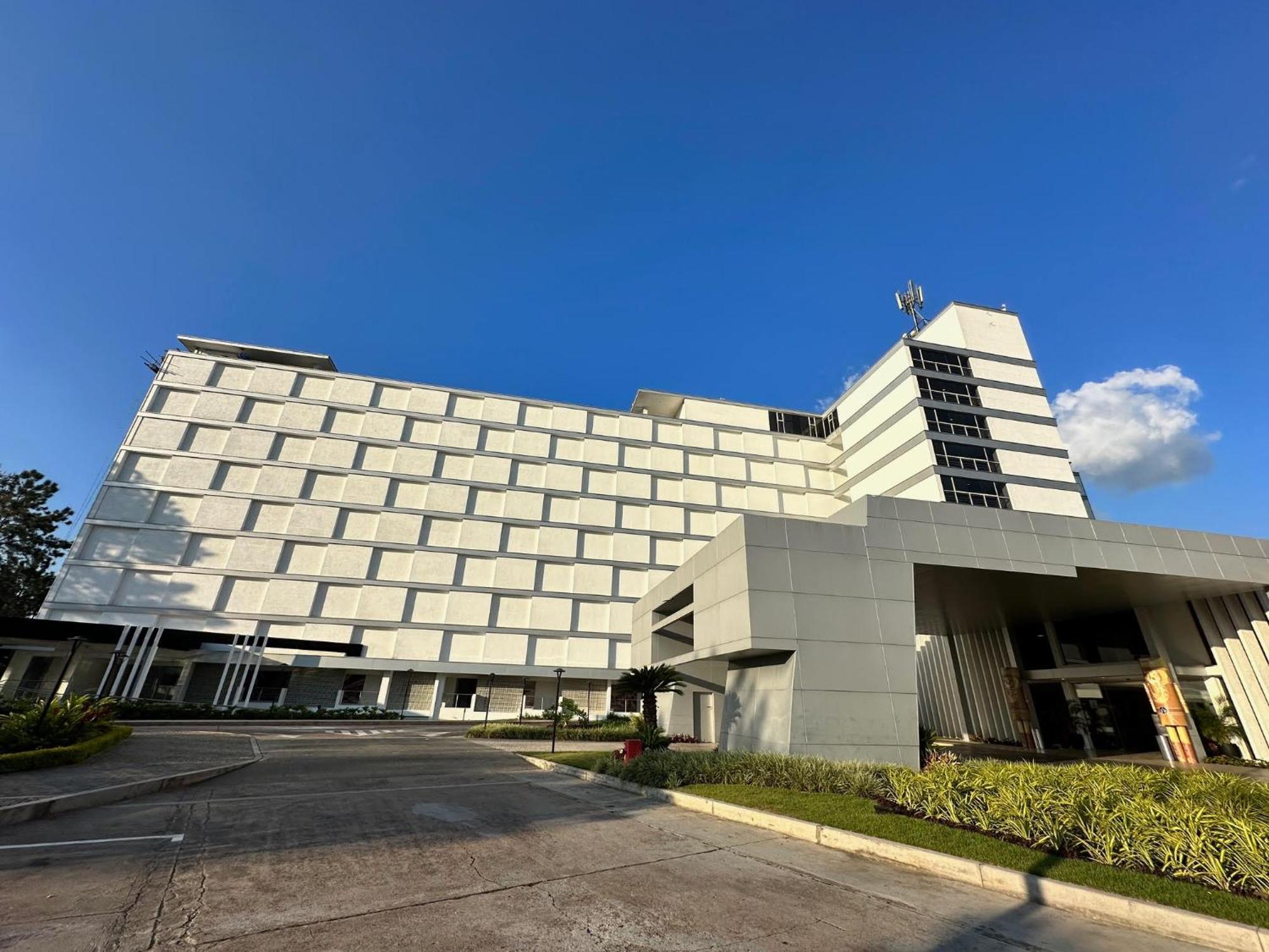 Eurobuilding Tama San Cristobal Hotel Buitenkant foto