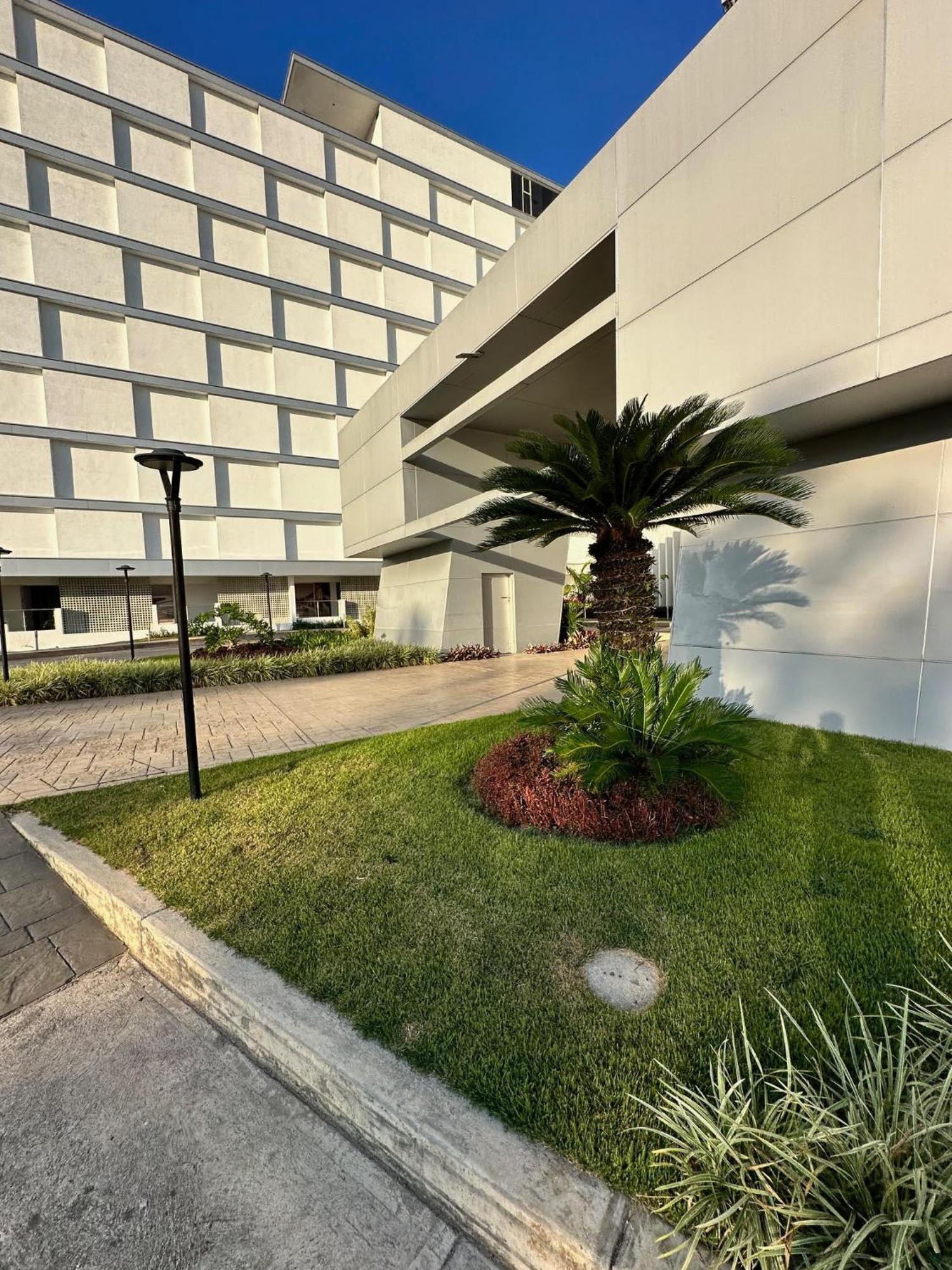 Eurobuilding Tama San Cristobal Hotel Buitenkant foto