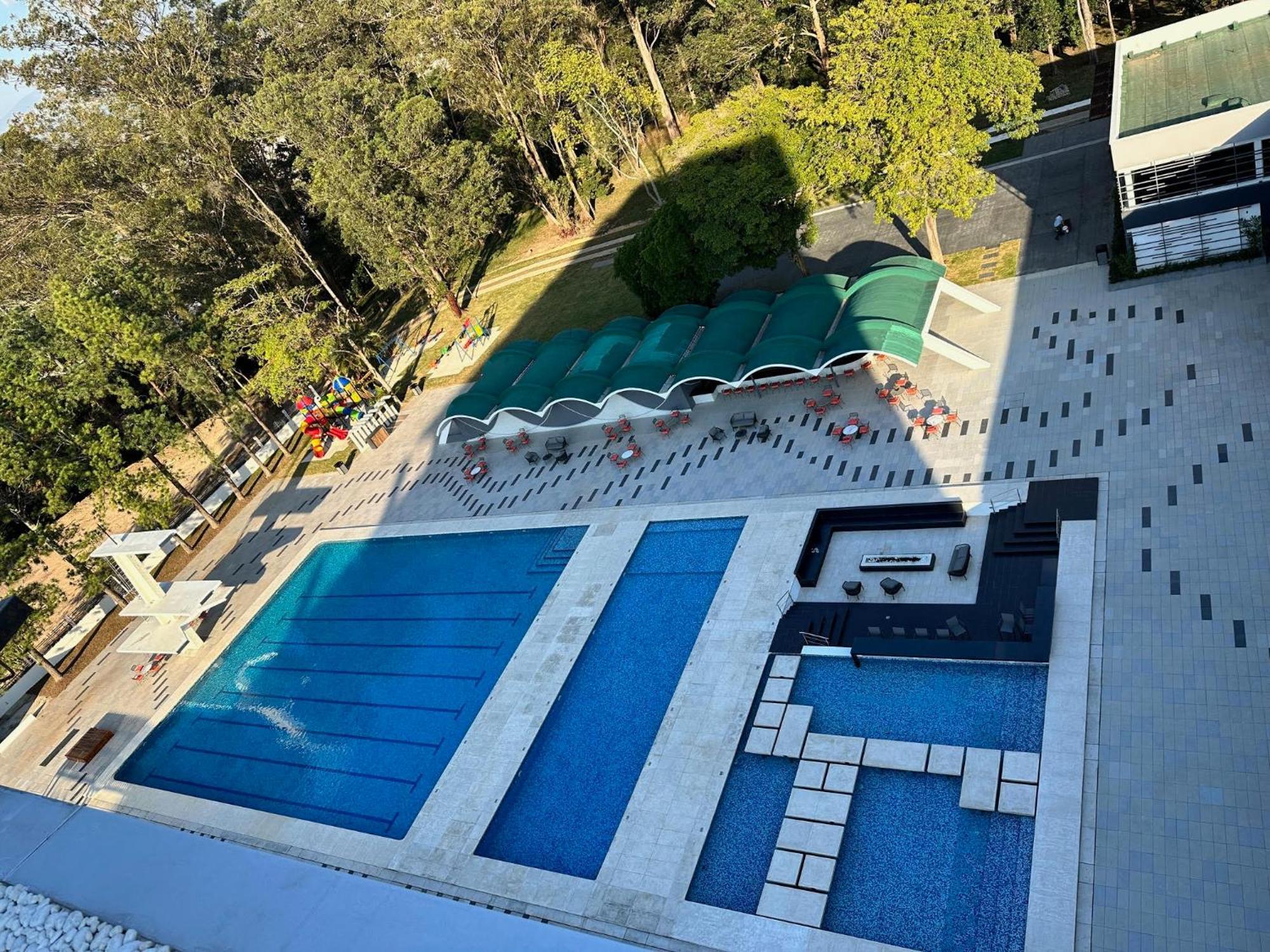 Eurobuilding Tama San Cristobal Hotel Buitenkant foto